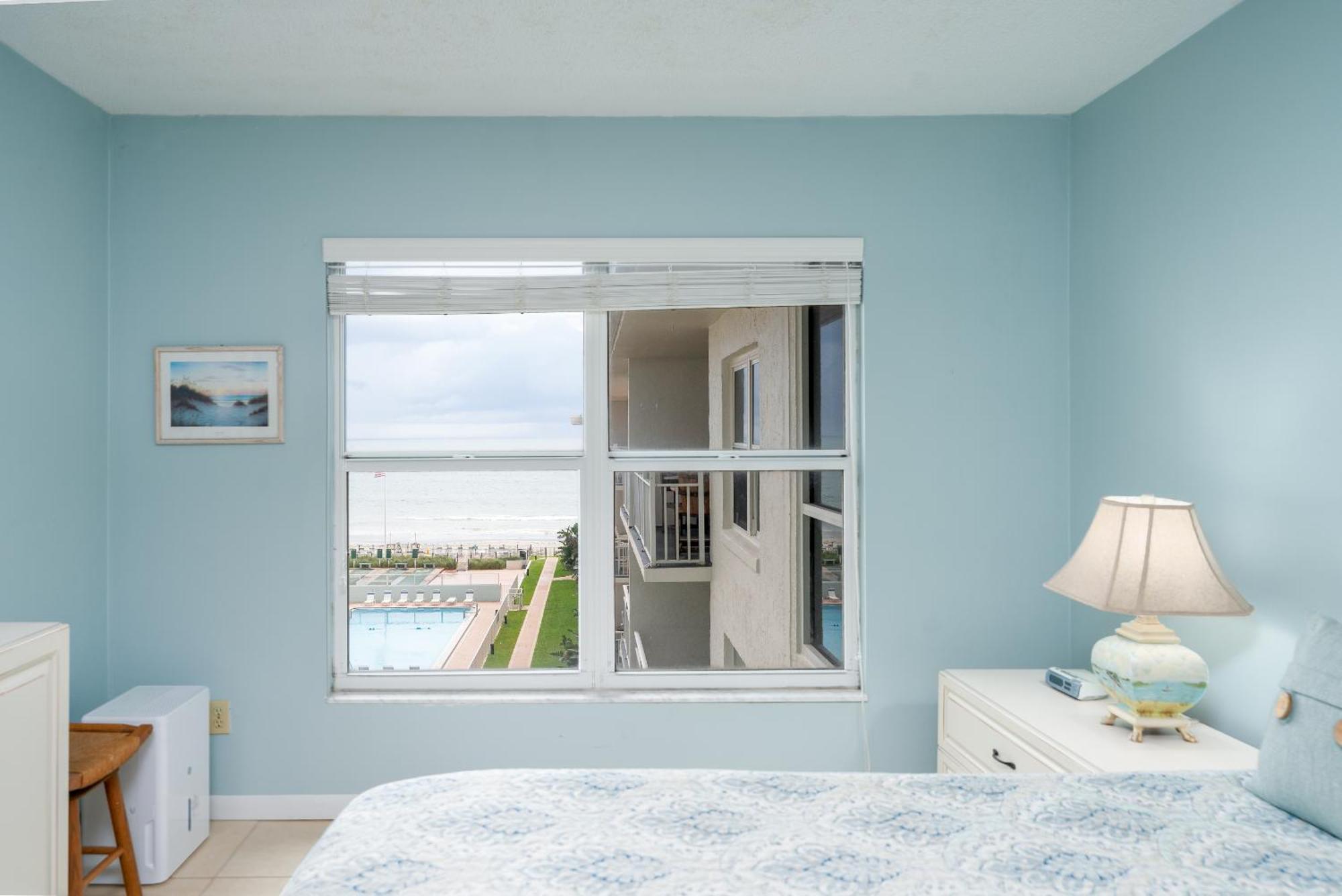 Fabulous Ocean And Pool Views From Balcony & Located On No-Drive Beach New Smyrna Beach Exterior photo